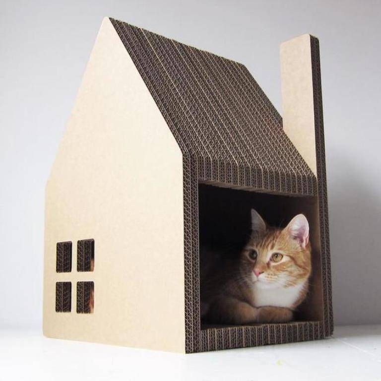 Домики для кошек из картонных коробок своими руками (36 фото): пошаговая инструкция по изготовлению домика для котов из картона и футболки