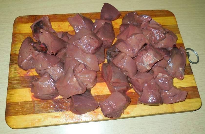 Кормление собак субпродуктами: продолжительность варки вымени, сердца и печени