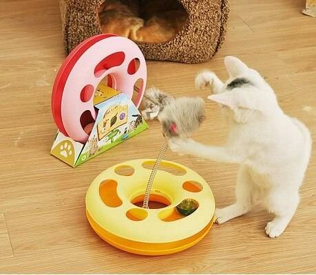 Игрушки для кошек своими руками: от простых до интерактивных